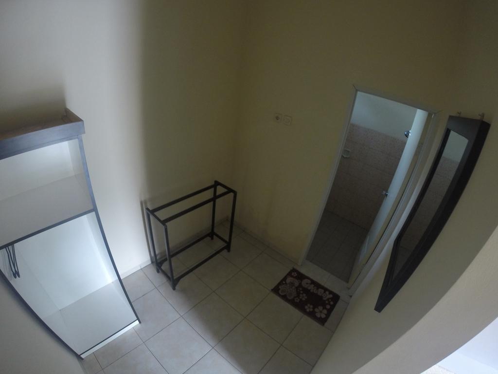 Deka Homestay Mataram Esterno foto