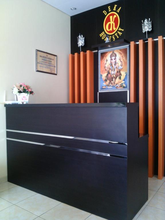 Deka Homestay Mataram Esterno foto
