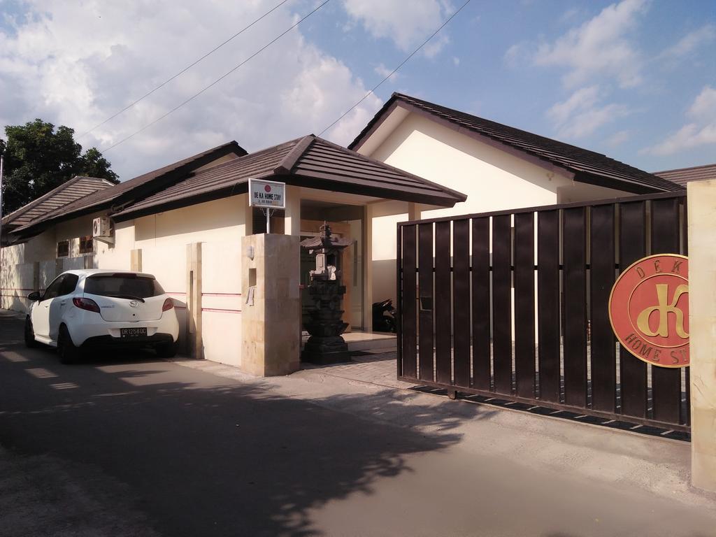 Deka Homestay Mataram Esterno foto