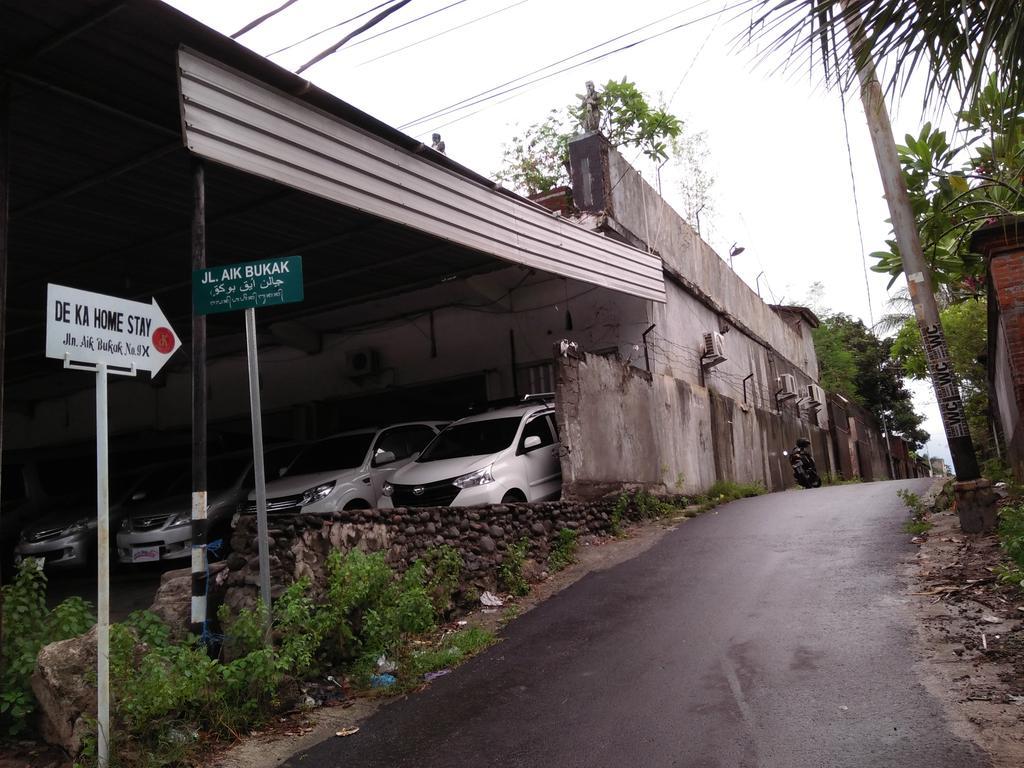 Deka Homestay Mataram Esterno foto